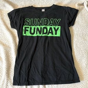 Sunday Funday Tshirt L